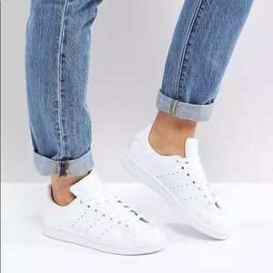 Adidas Originals All White Stan Smiths 7.5